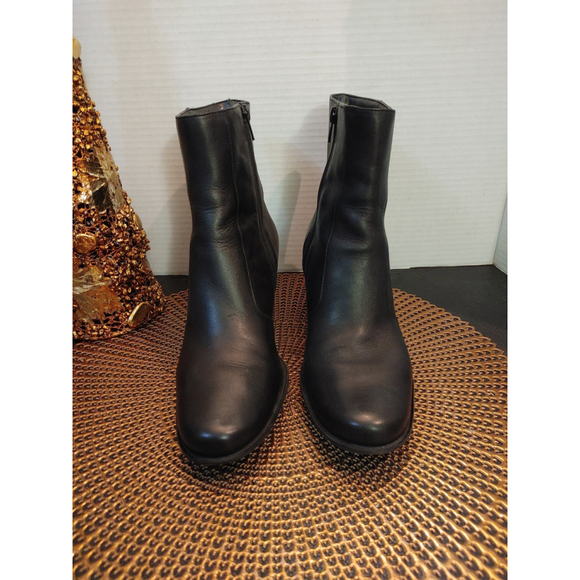 Naturalizer River Ankle Boot Size 9.5M - Picture 2 of 5